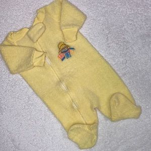 Vintage paddington bear yellow fleece zip 0-6m sleeper pajama